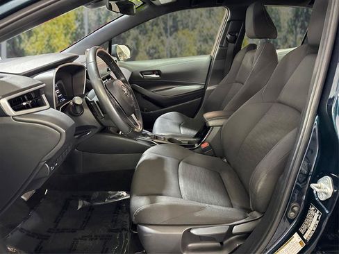 Used 2022 Toyota Corolla SE FWD image 9