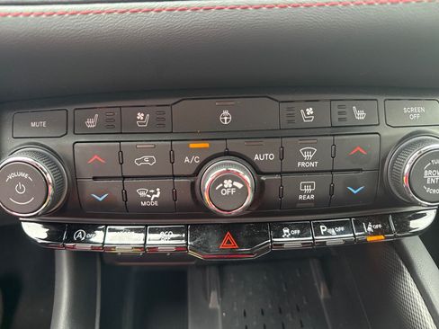 Used 2026 Dodge Durango GT AWD/4WD image 18