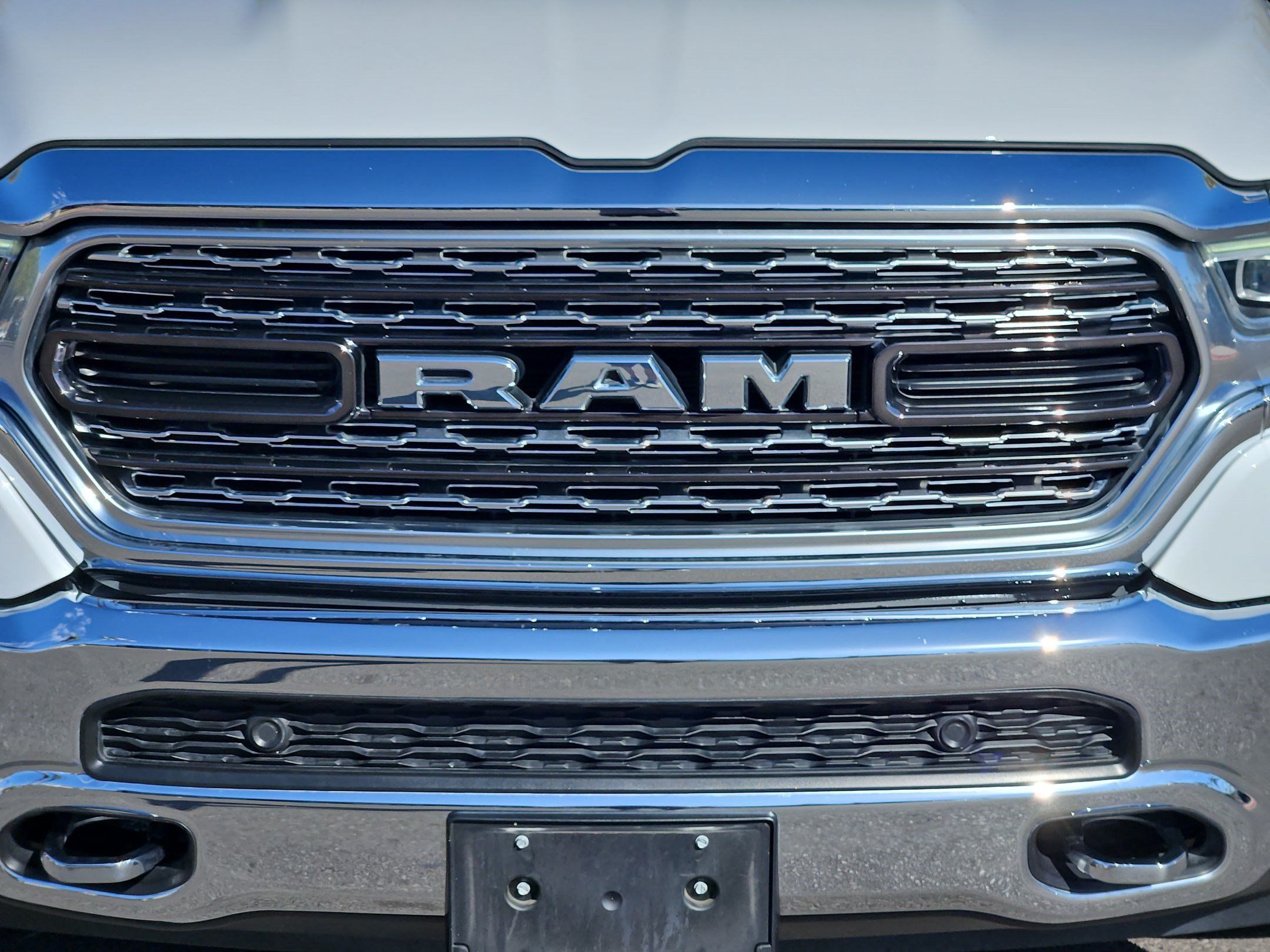 Used 2022 RAM 1500 Limited RWD image 9