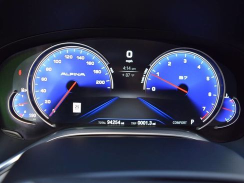 Used 2017 BMW ALPINA B7 xDrive image 69
