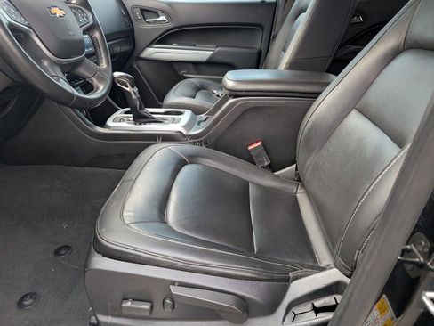 Used 2022 Chevrolet Colorado ZR2 image 9