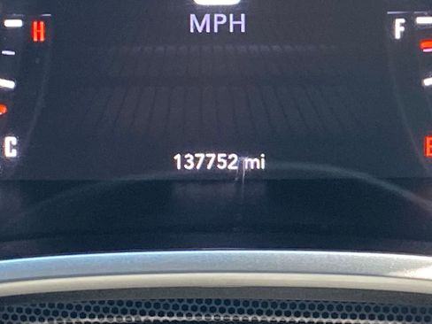 Used 2018 Dodge Challenger SXT Plus RWD image 10