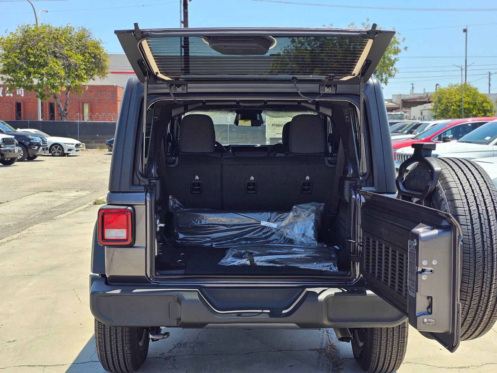New 2026 Jeep Wrangler Unlimited Sport AWD/4WD image 7