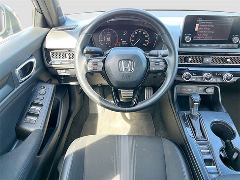 Used 2023 Honda Civic Sport image 20