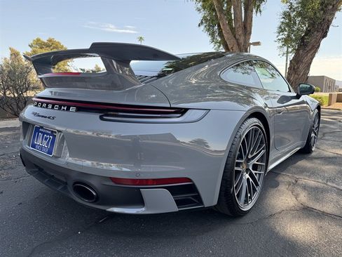 Used 2024 Porsche 911 Carrera 4S w/ Premium Package AWD/4WD image 28