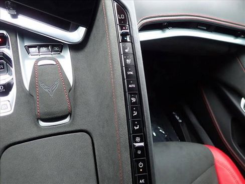 Used 2022 Chevrolet Corvette Stingray Premium Cpe image 19