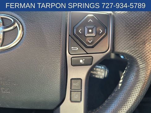 Used 2020 Toyota Tacoma TRD Sport image 28