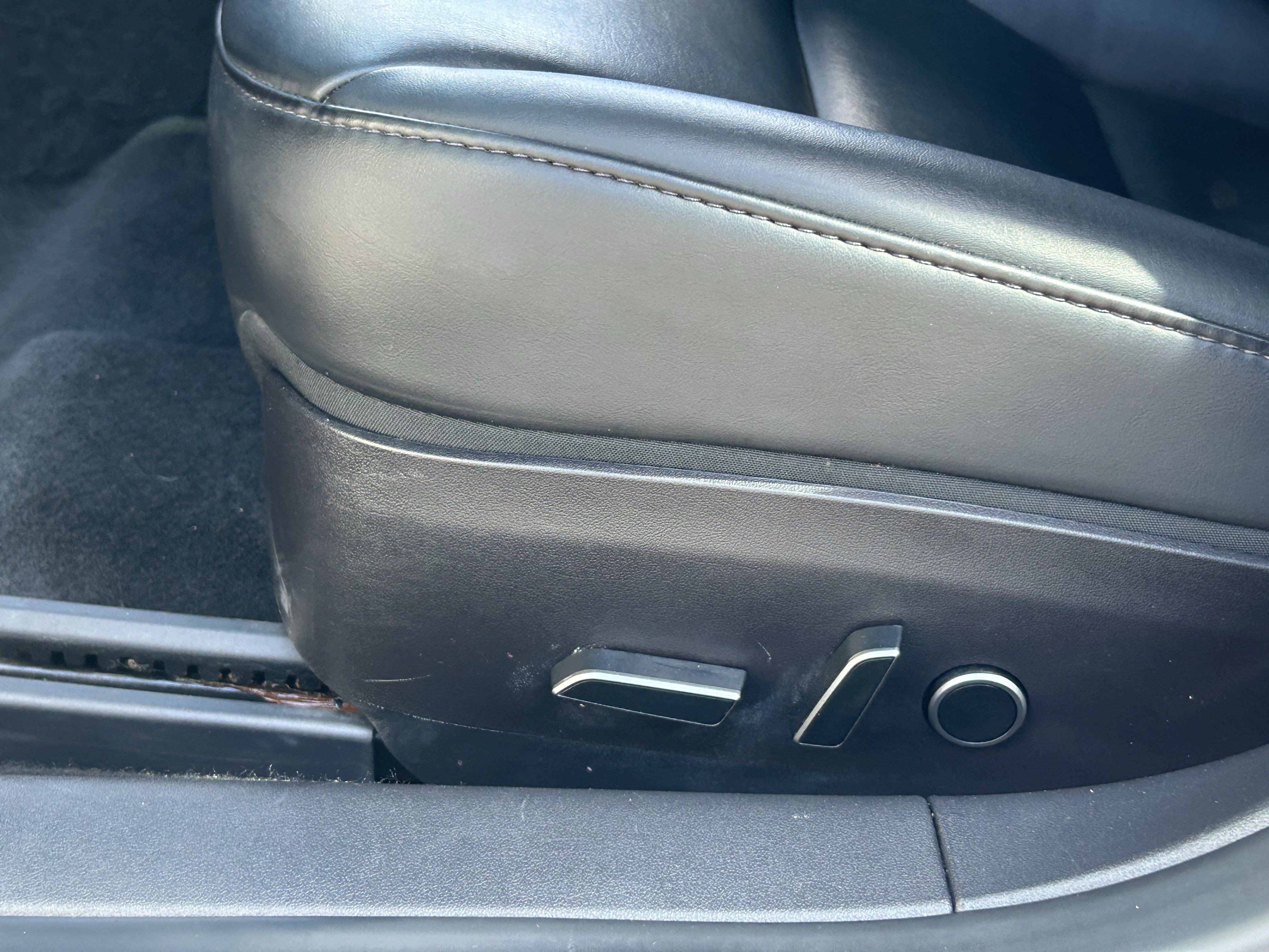 Used 2022 Tesla Model 3 Standard Range RWD image 19