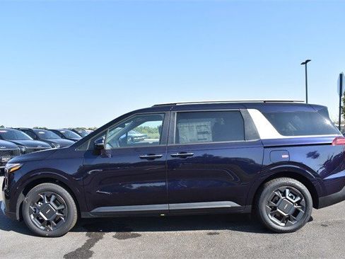 New 2026 Kia Carnival EX image 6