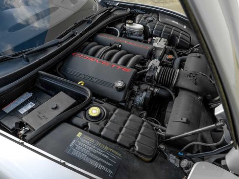 Used 2000 Chevrolet Corvette w/ Memory Pkg image 44