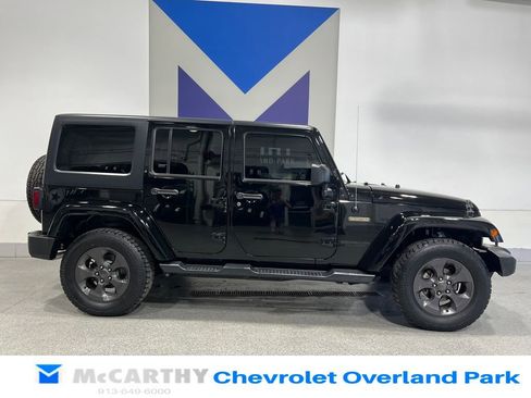 Used 2017 Jeep Wrangler Unlimited Sport AWD/4WD image 4