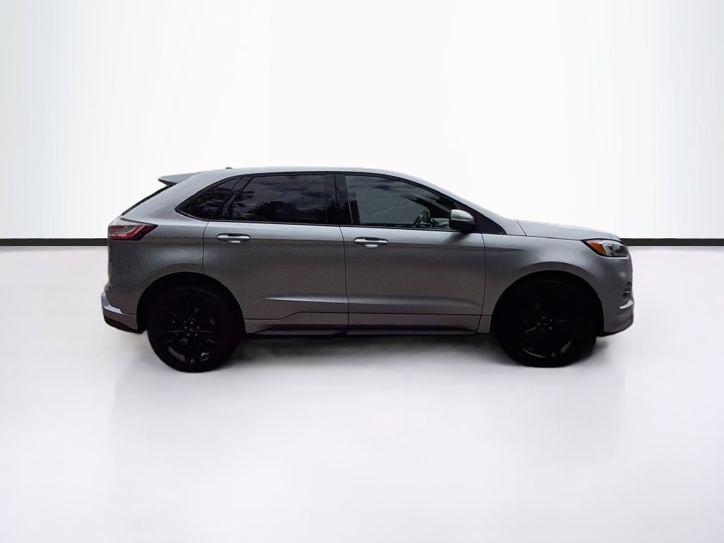 Used 2020 Ford Edge ST w/ Equipment Group 401A AWD/4WD image 4