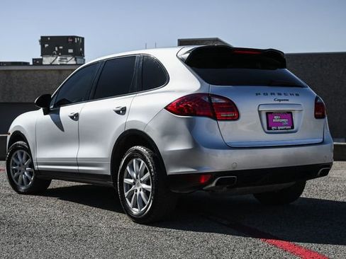 Used 2011 Porsche Cayenne image 33
