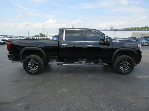 Used 2022 GMC Sierra 2500 Denali AWD/4WD image 4