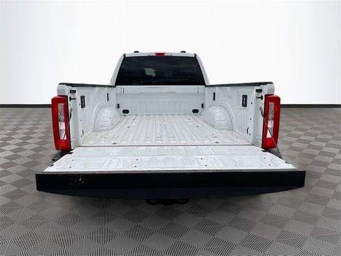 Used 2024 Ford F250 XLT w/ FX4 Off-Road Package image 23