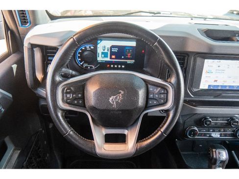 Used 2022 Ford Bronco Black Diamond AWD/4WD image 21