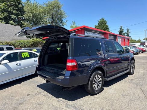 Used 2016 Ford Expedition EL XLT image 12