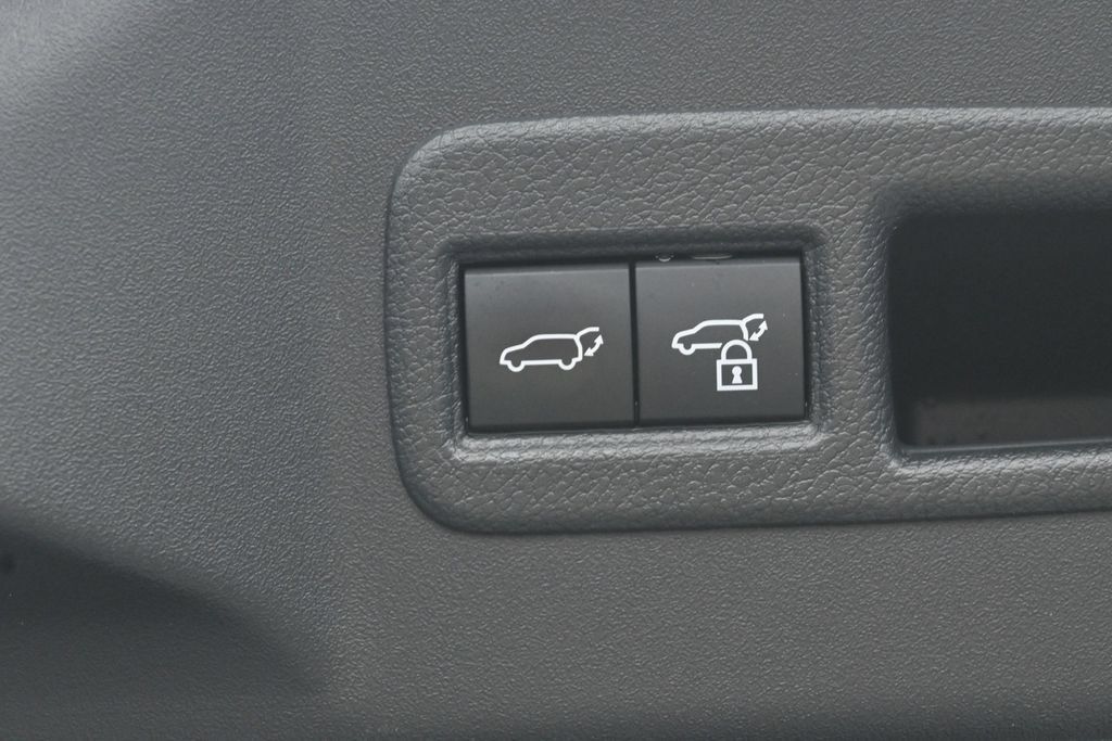 Used 2024 Toyota bZ4X FWD w/ Weather Package image 32