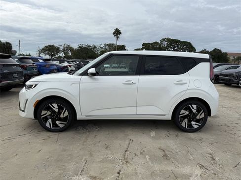 New 2025 Kia Soul GT-Line w/ GT-Line Technology Package image 7