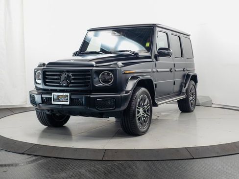 Certified 2025 Mercedes-Benz G 580 w/ Manufactur Interior Package image 3