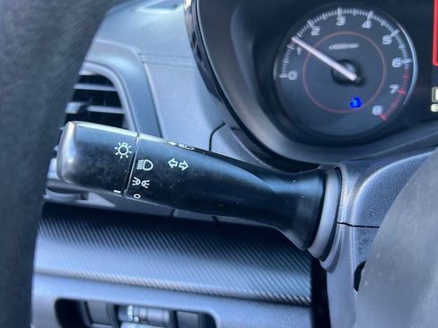 Used 2023 Subaru Crosstrek 2.0i AWD/4WD image 28