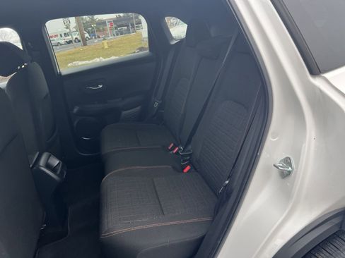 Used 2023 Honda HR-V Sport image 22