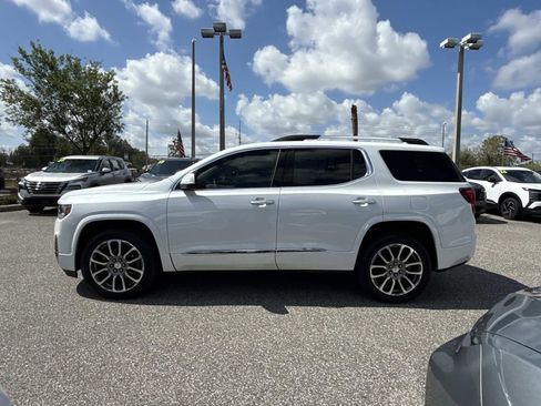 Used 2023 GMC Acadia Denali w/ Denali Ultimate Package FWD image 7