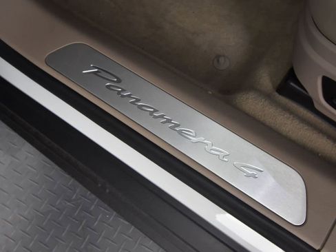 New 2025 Porsche Panamera 4 AWD/4WD image 17