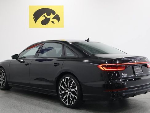 Used 2021 Audi A8 L 3.0T w/ Executive Plus Package image 9