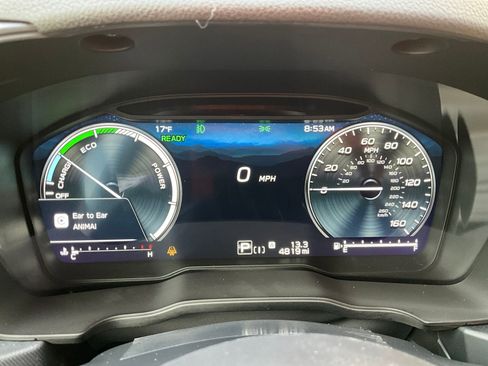 Certified 2025 Subaru Forester Limited image 18