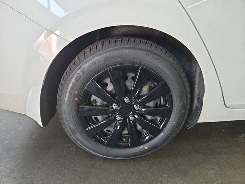 Used 2021 Nissan Sentra S image 22