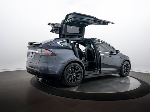 Used 2018 Tesla Model X 75D AWD/4WD image 26