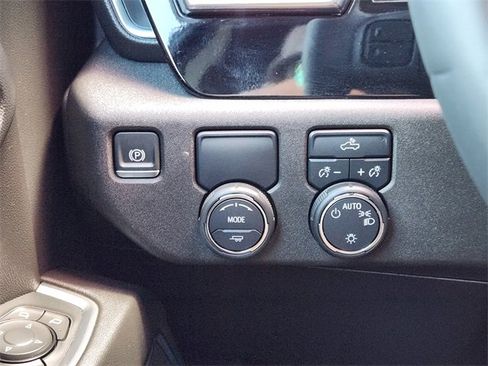 Used 2024 Chevrolet Silverado 1500 LT w/ Protection Package RWD image 23