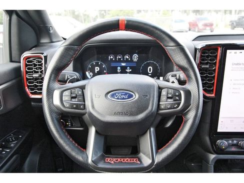Used 2025 Ford Ranger Raptor AWD/4WD image 14