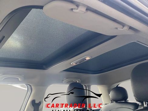 Used 2020 MINI Cooper 4-Door Hardtop w/ Storage Package FWD image 13