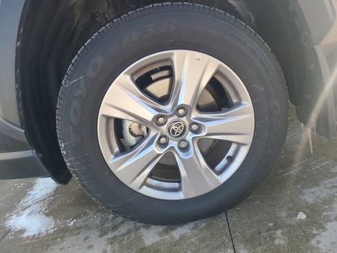 Used 2025 Toyota RAV4 XLE image 12