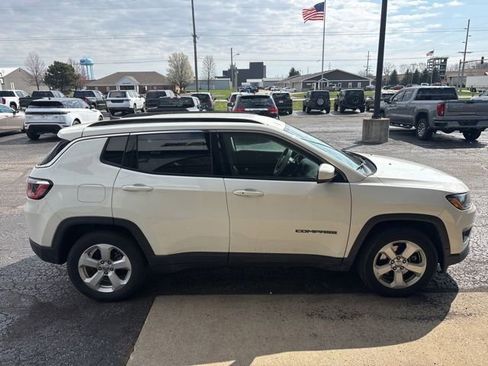 Used 2018 Jeep Compass Latitude w/ Popular Equipment Group image 8