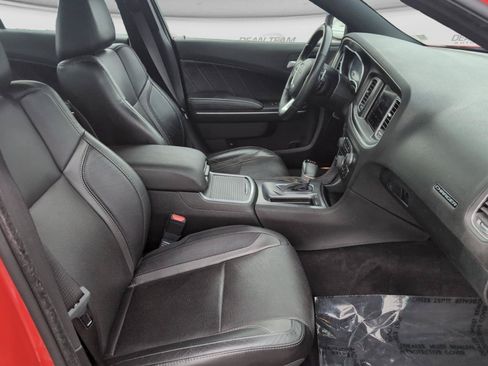 Used 2018 Dodge Charger GT AWD/4WD image 16