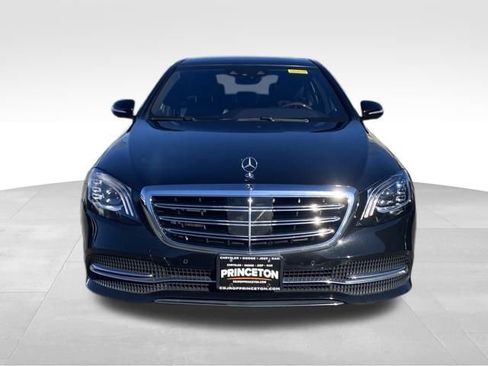 Used 2018 Mercedes-Benz S 560 4MATIC Sedan image 2
