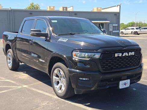 Used 2025 RAM 1500 Lone Star RWD image 7
