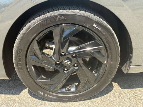 Used 2026 Hyundai Elantra Sport FWD image 20