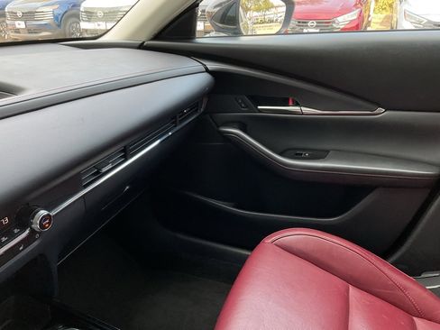 Used 2025 MAZDA CX-30 AWD 2.5 S w/ Preferred Package image 37