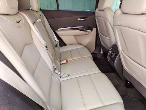 Used 2019 Cadillac XT4 Luxury FWD image 21