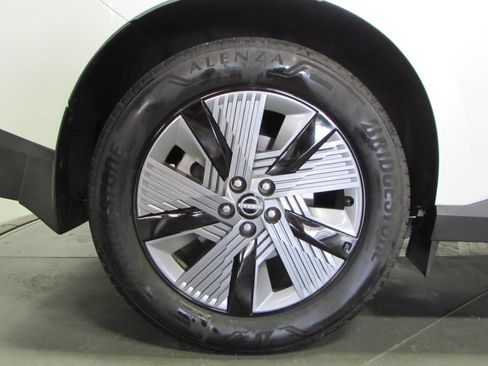 Used 2025 Nissan Murano SL w/ Cargo Package AWD/4WD image 9