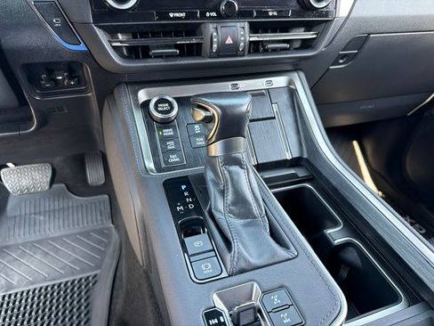 Used 2024 Lexus GX 550 AWD/4WD image 14