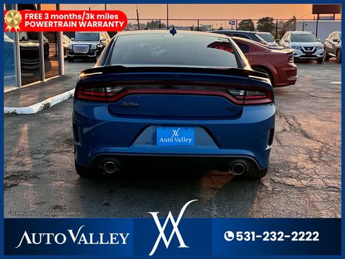 Used 2022 Dodge Charger R/T w/ Blacktop Package image 6