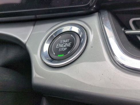 Used 2025 Chevrolet Trax LT image 16