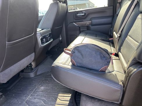 Used 2023 GMC Sierra 2500 Denali w/ Denali Ultimate Package AWD/4WD image 11