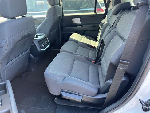 Certified 2025 Ford Expedition Active AWD/4WD image 16
