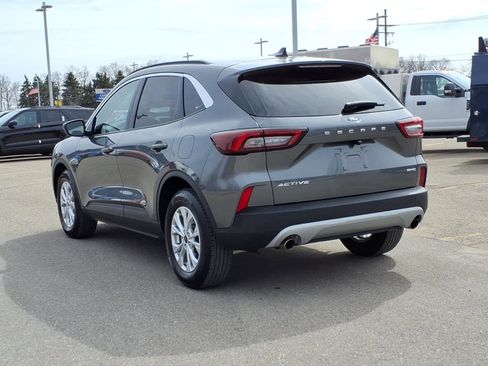 Certified 2023 Ford Escape Active w/ Tech Pack #2 AWD/4WD image 5